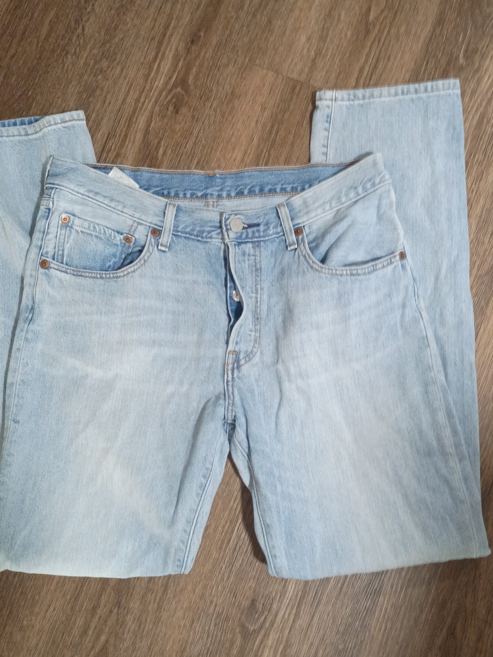 Levi's Light Blue Denim Jeans